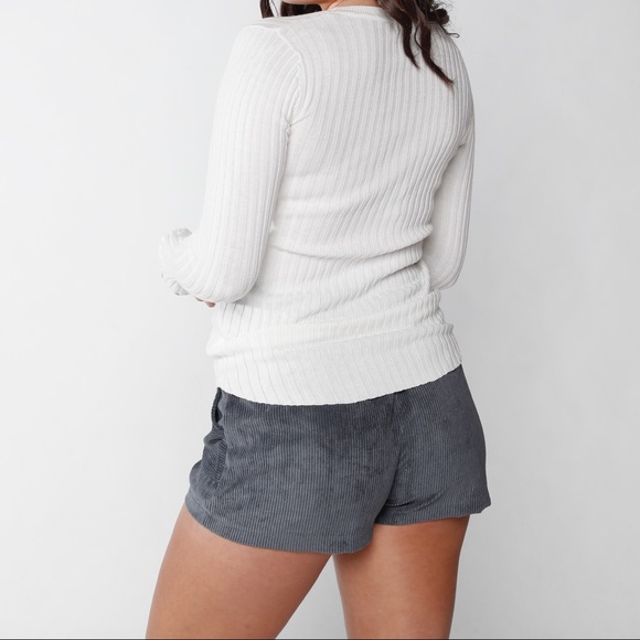 Blue corduroy shorts - Picture 2 of 3